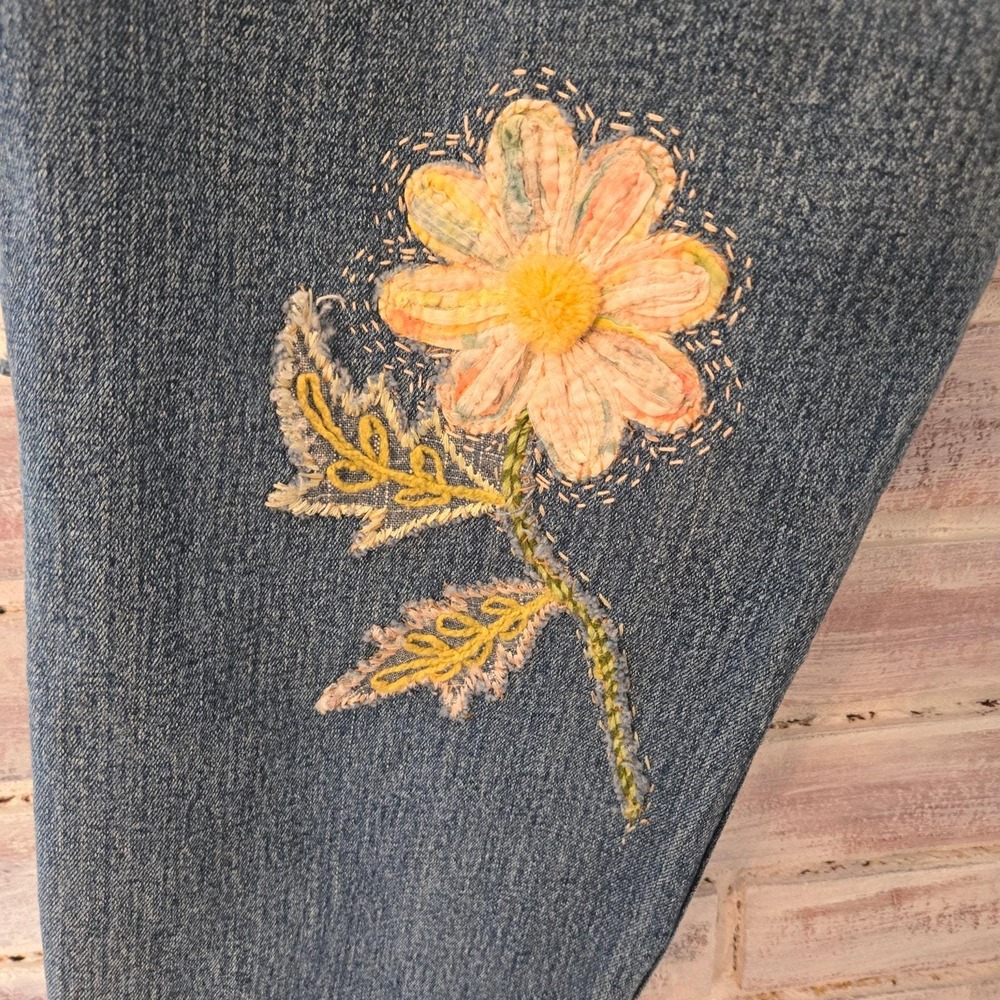 Upcycled One of a kind Distressed Patched Vintage lace Boyfriend Jeans Size 32 - Picture 9 of 10